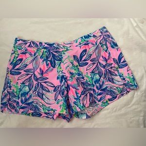 Lilly Pulitzer 5” Ocean View Pull on Short Just a Lil Jelly Lilac Rose Size L